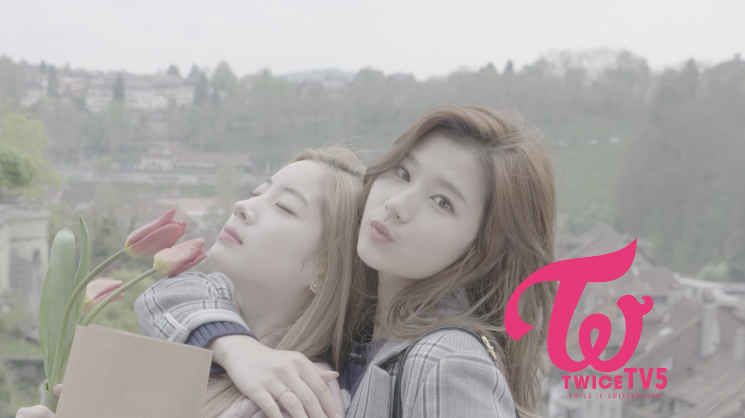 ミュージック TWICE in SWITZERLAND hq720.jpg?sqp=-